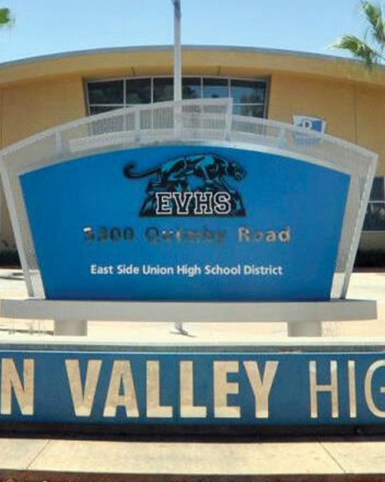 Boot campers work as a&nbsp;team to&nbsp;save one of&nbsp;their own